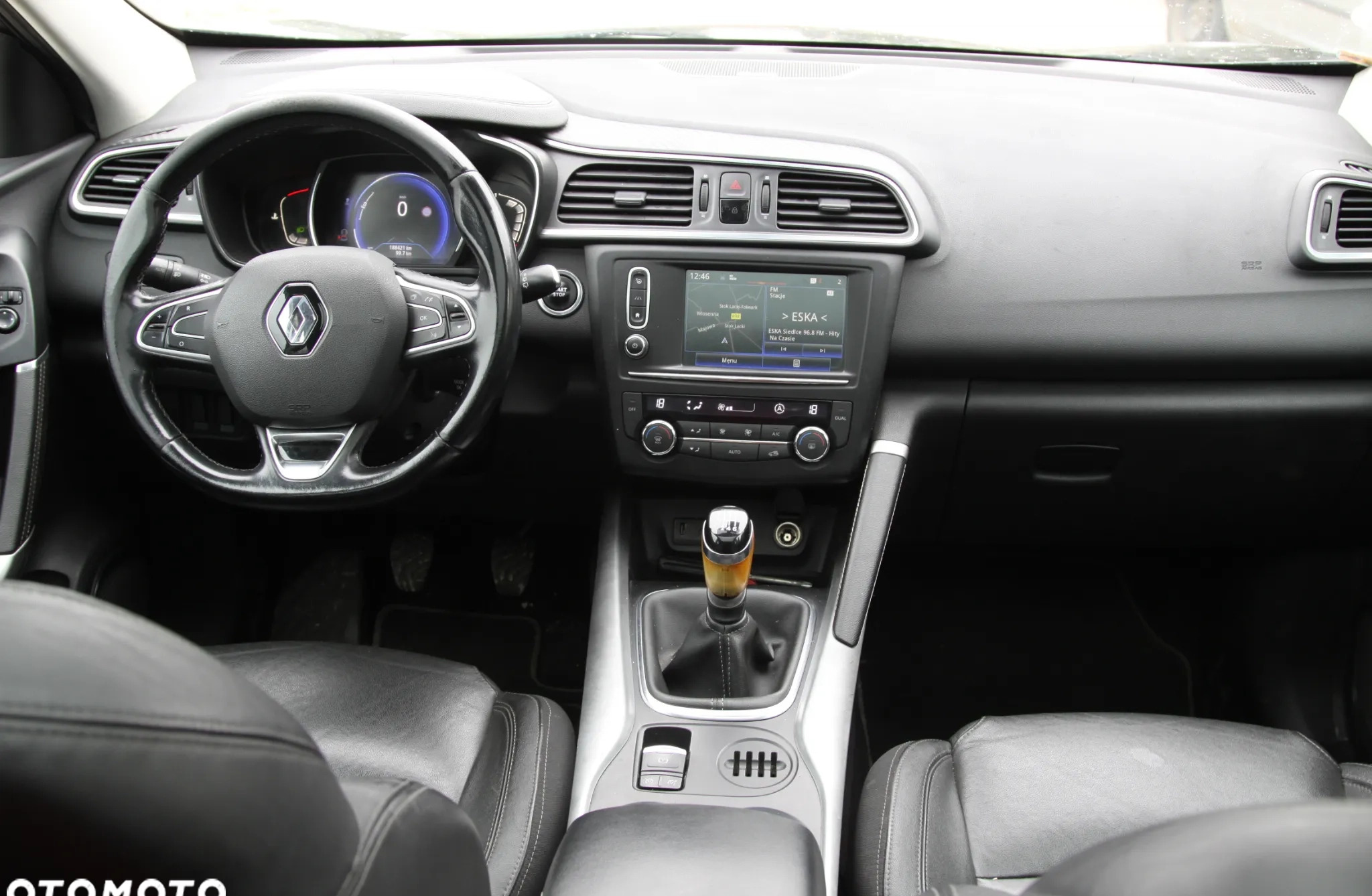 Renault Kadjar cena 44900 przebieg: 193000, rok produkcji 2016 z Rybnik małe 211